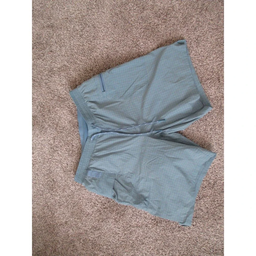 Lululemon Men’s Swim Trunks Blue L checkerboard
